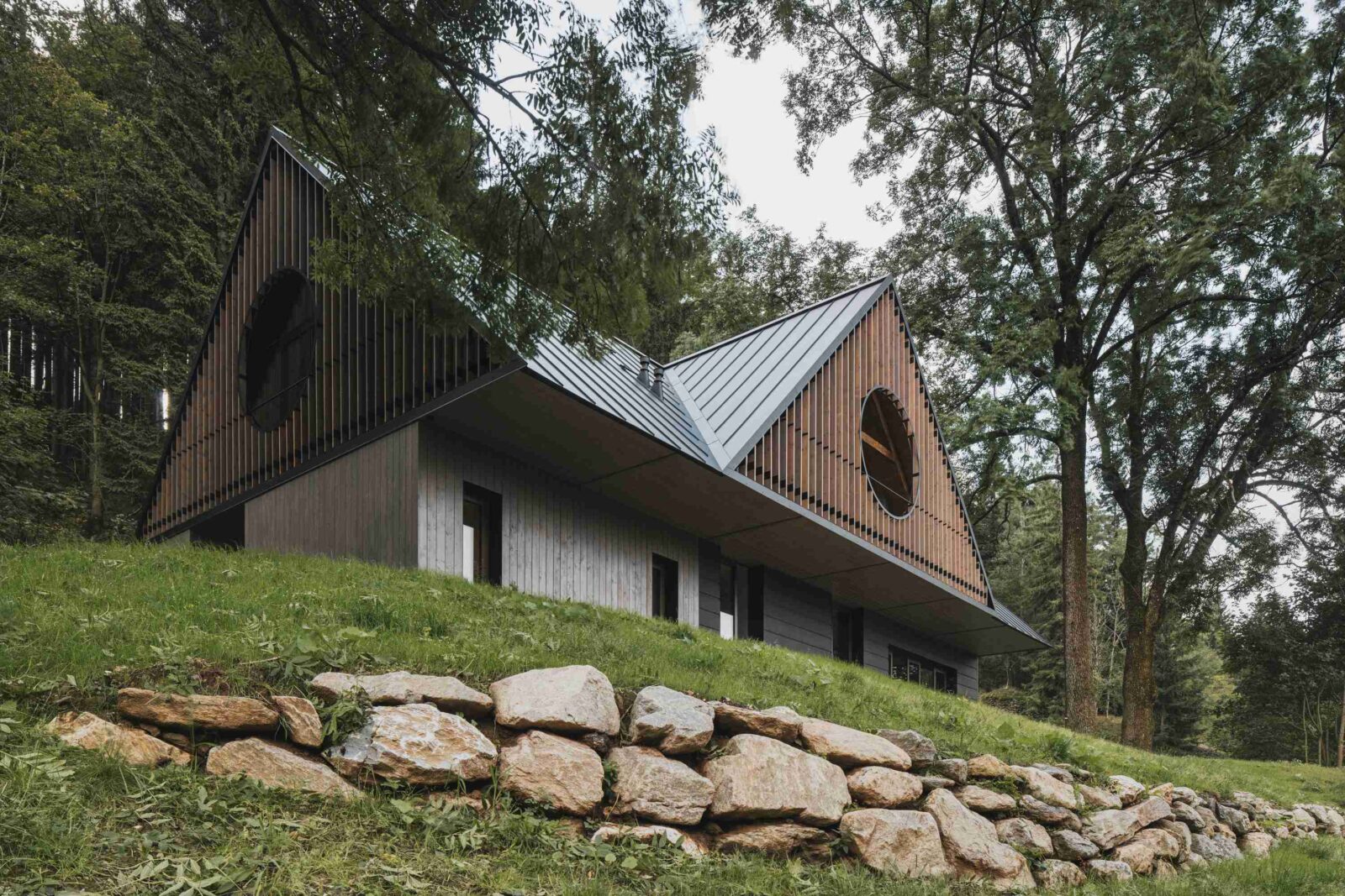 Strážné Cottage by Mimosa Architects