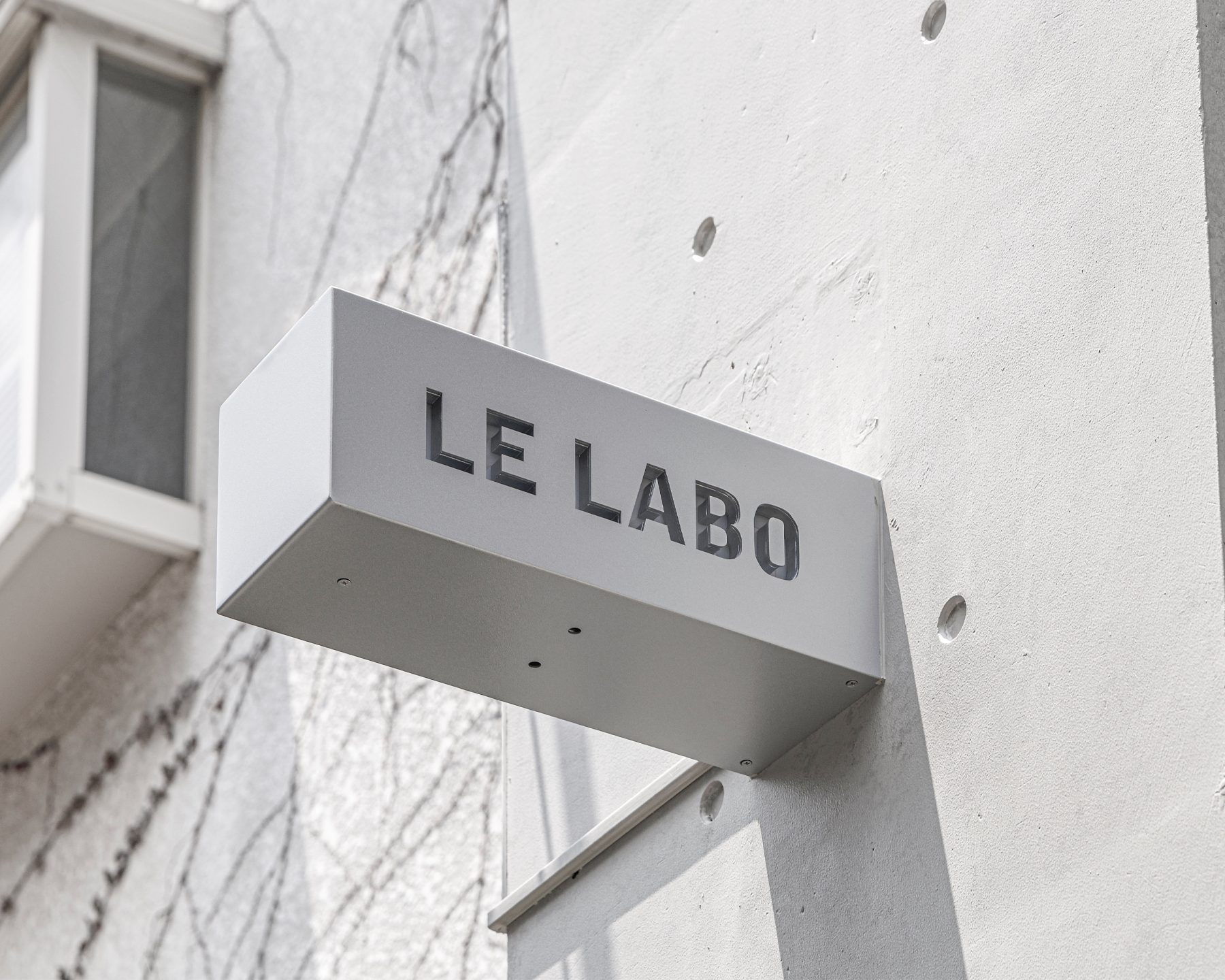 LE LABO Daikanyama by Schemata Architects