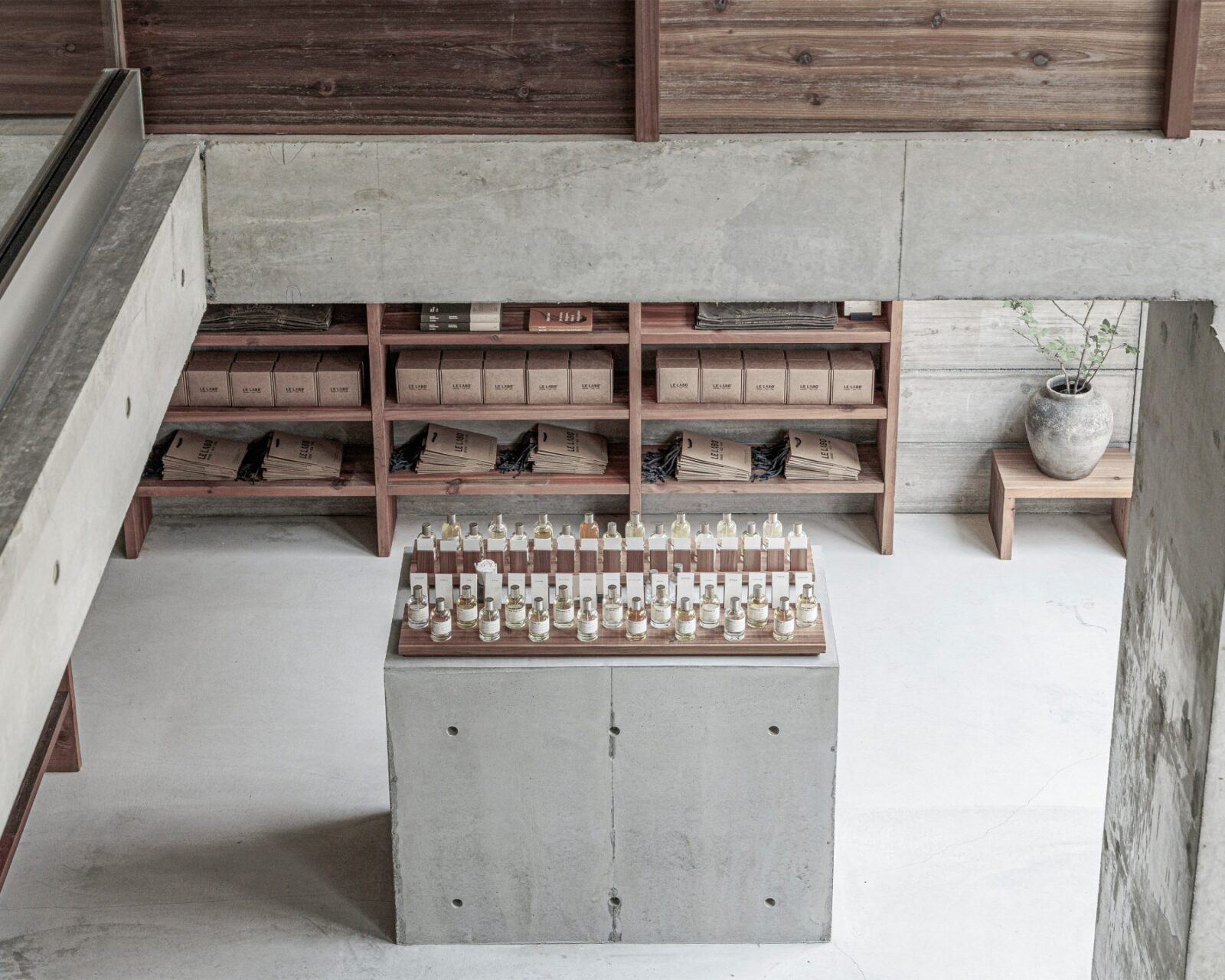 LE LABO Daikanyama by Schemata Architects