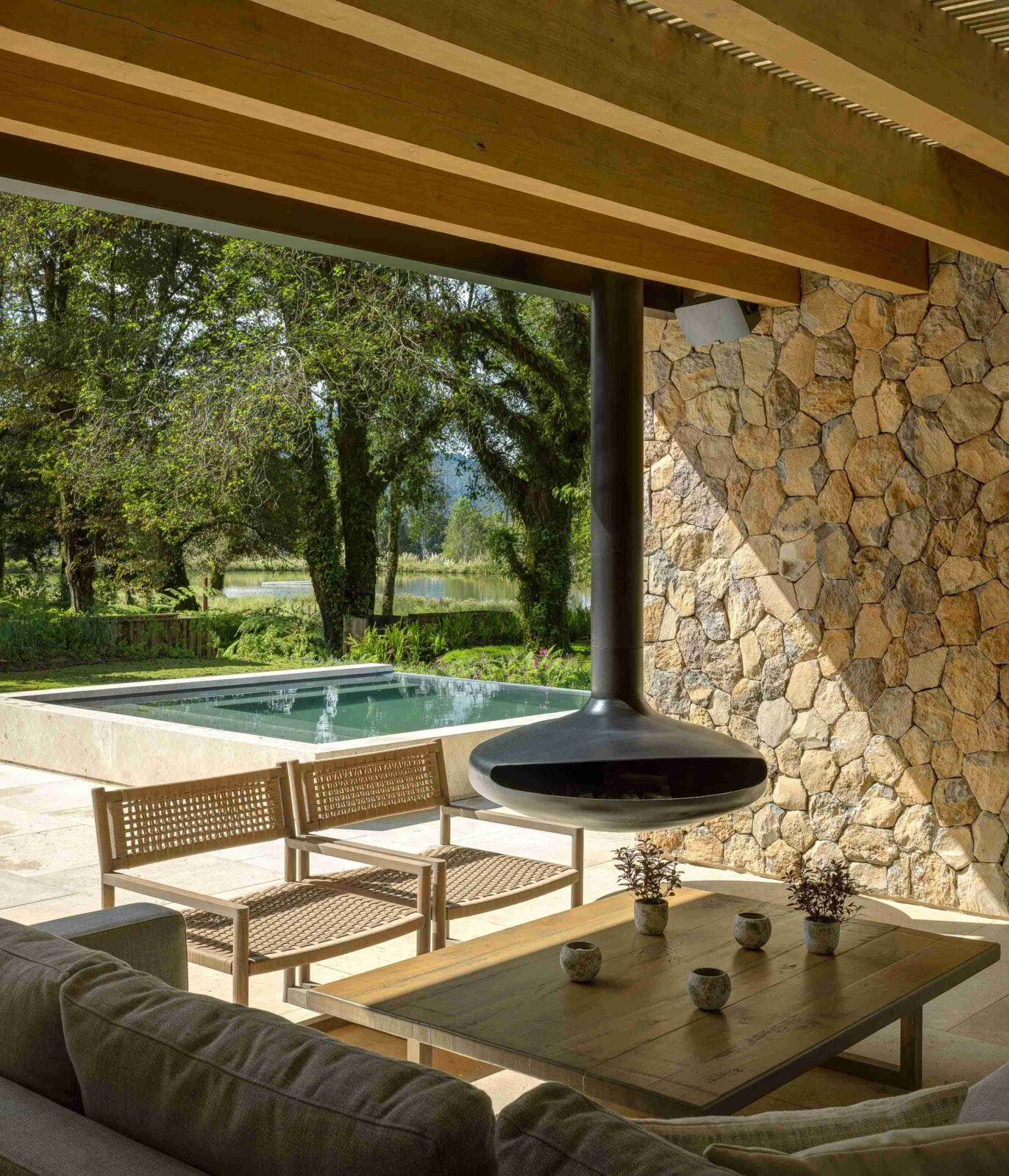 Casa de al Lado by Chain + Siman