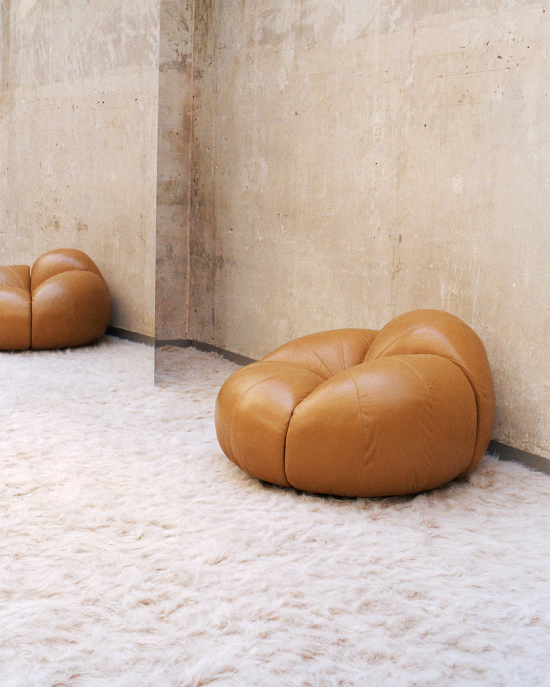 Chloé’s Tomato Chair