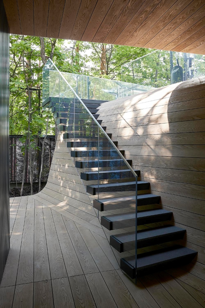 Garage stairs