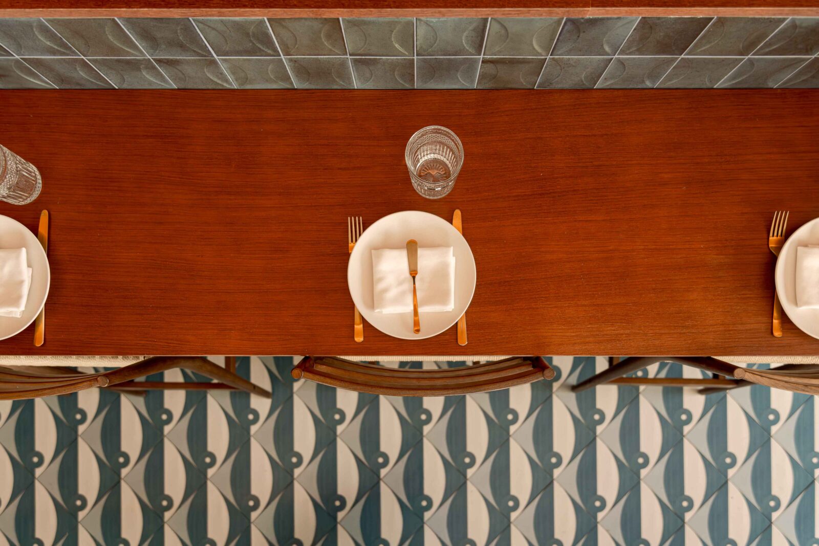 El Mar restaurant by Cateto Cateto