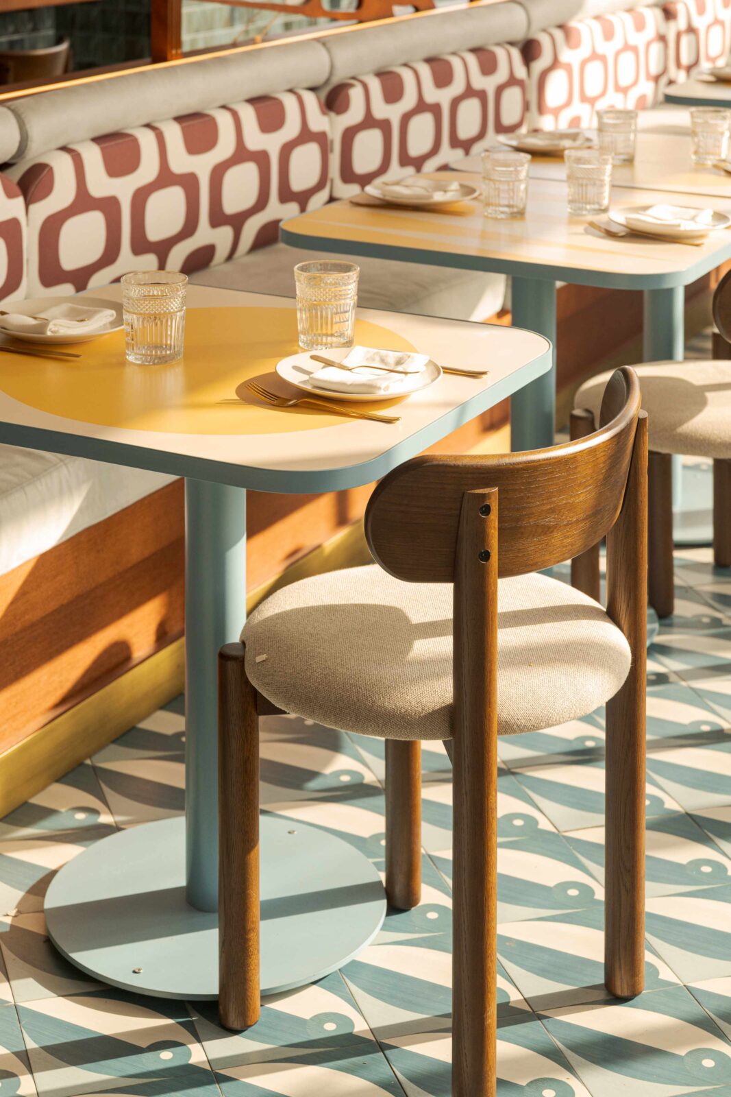 El Mar restaurant by Cateto Cateto