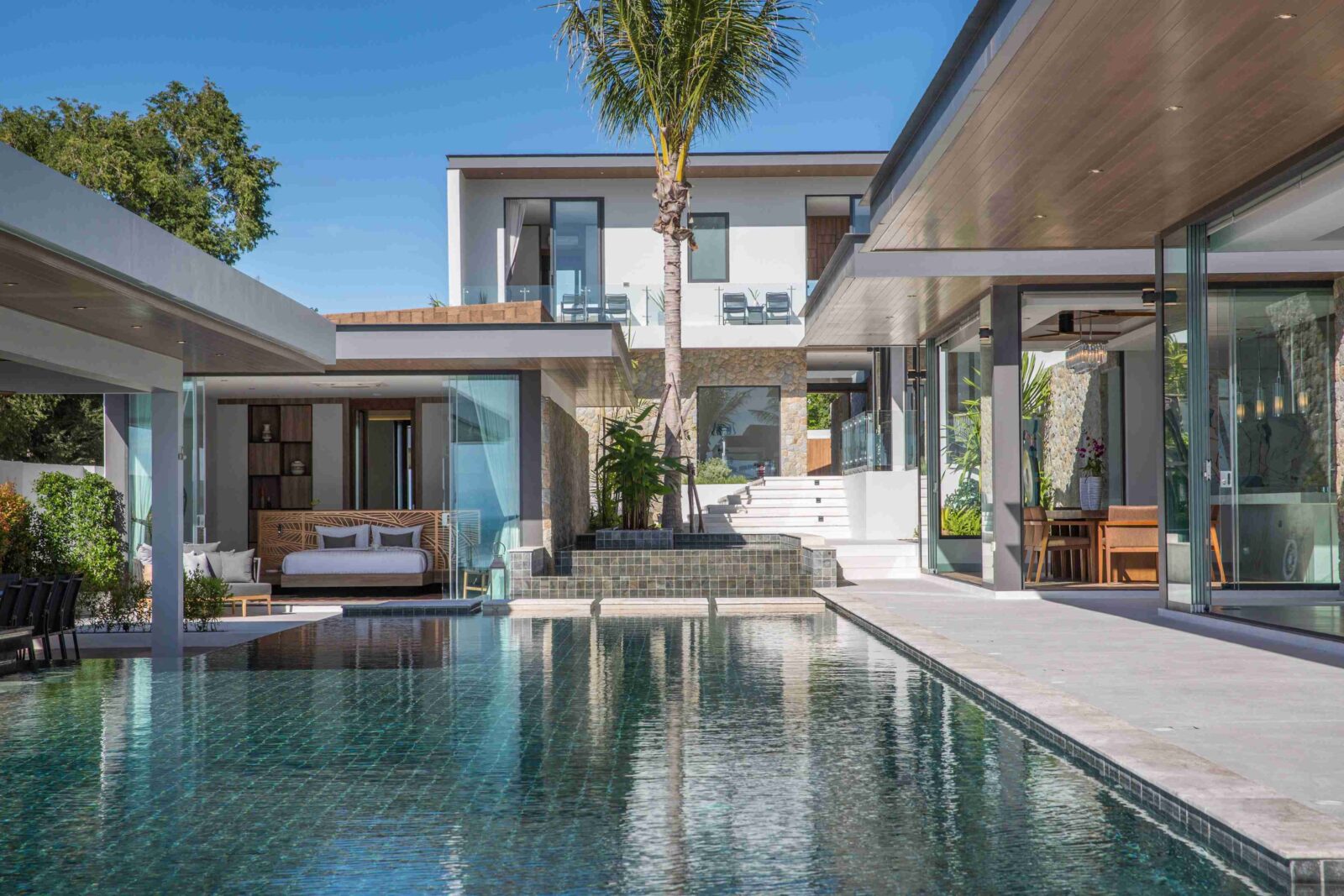 Sea Renity Samui by Fractal - Architecture & Design and Orachat Watcharaopas