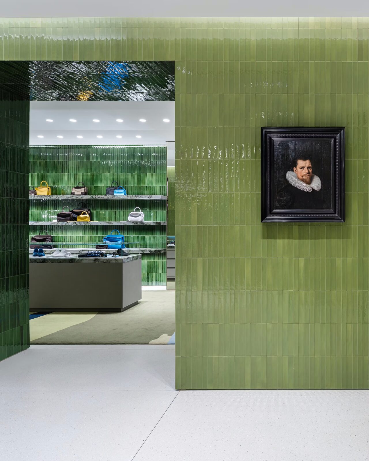 CASA LOEWE in Rue St. Honoré, Paris