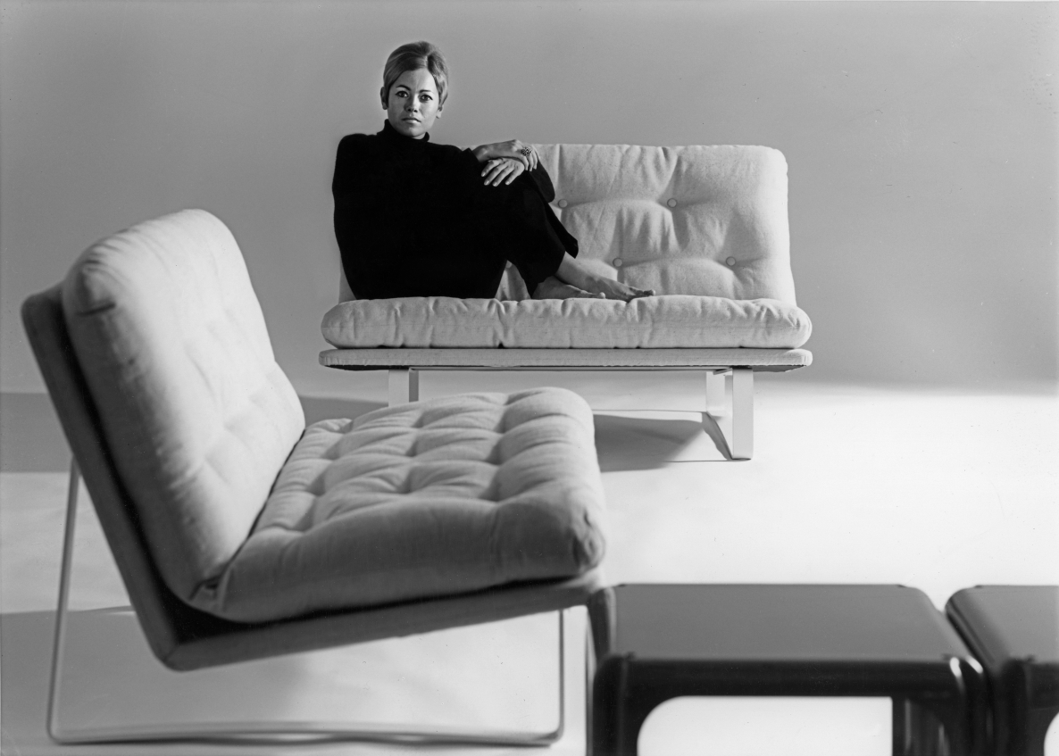 Kho Liang Ie, sofa 662 (later 680), 1968.