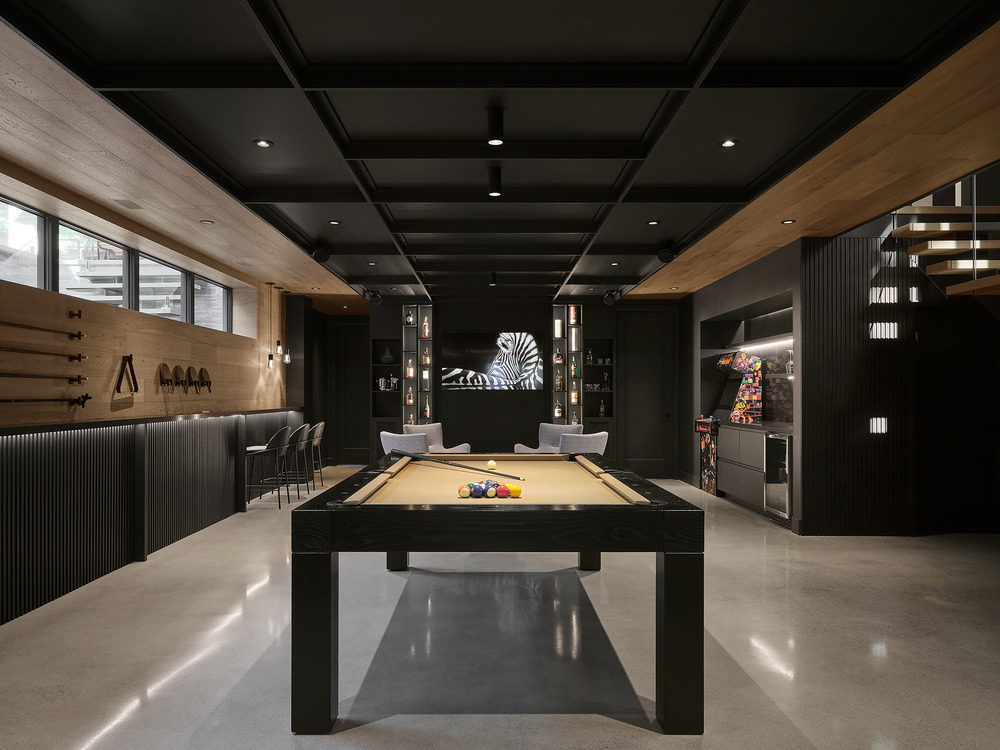 Du Corail Residence interior design in Quebec