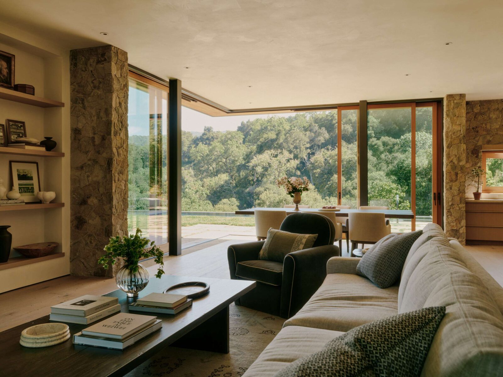 Stone Villa by Feldman Architecture