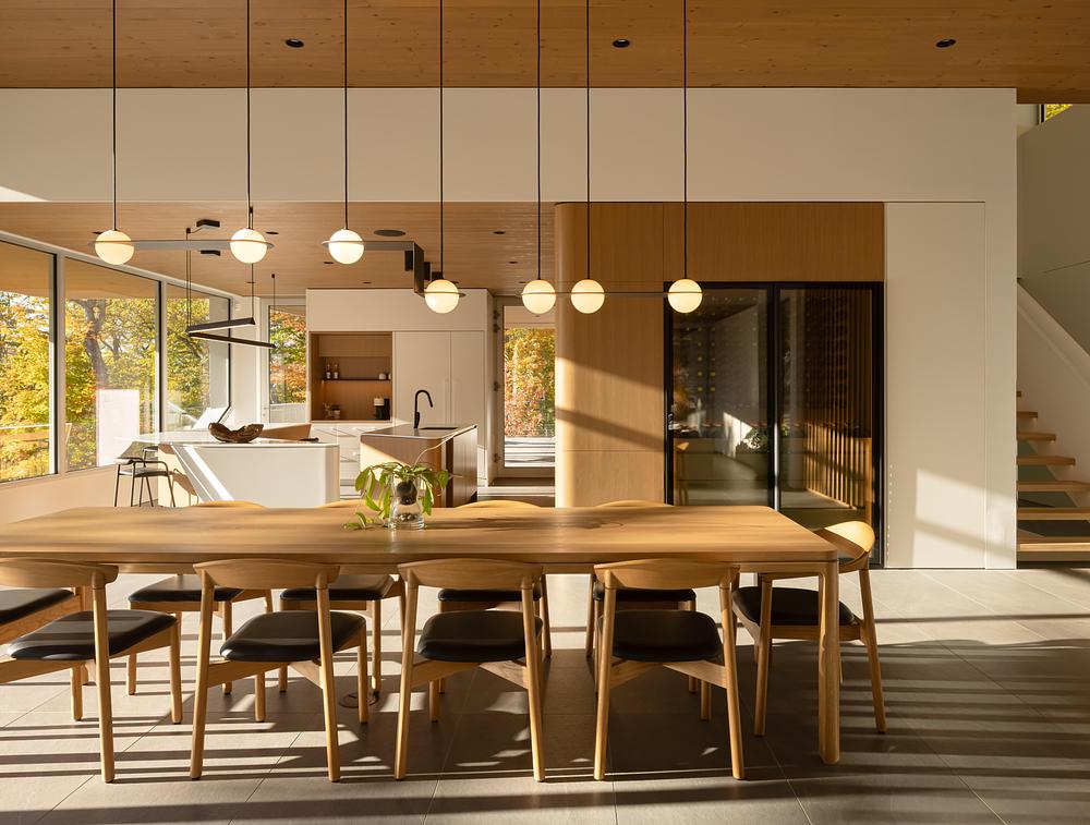 The Albatross - A Modern Family Retreat in Quebec by MU Architecture