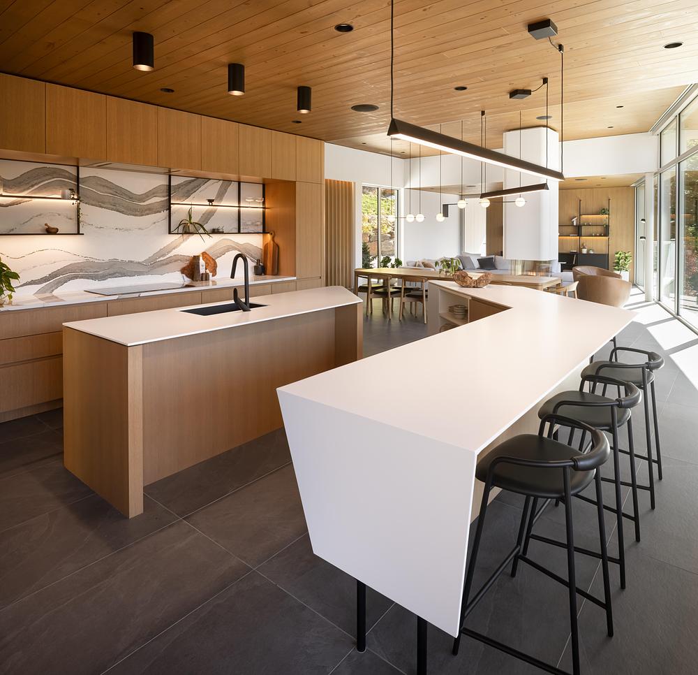 The Albatross - A Modern Family Retreat in Quebec by MU Architecture