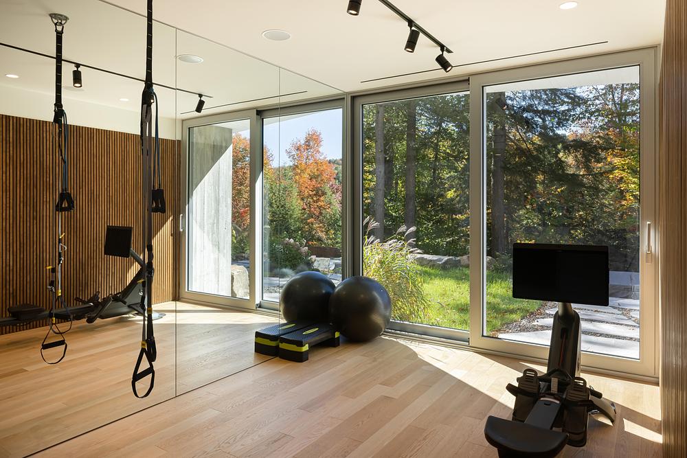 The Albatross - A Modern Family Retreat in Quebec by MU Architecture