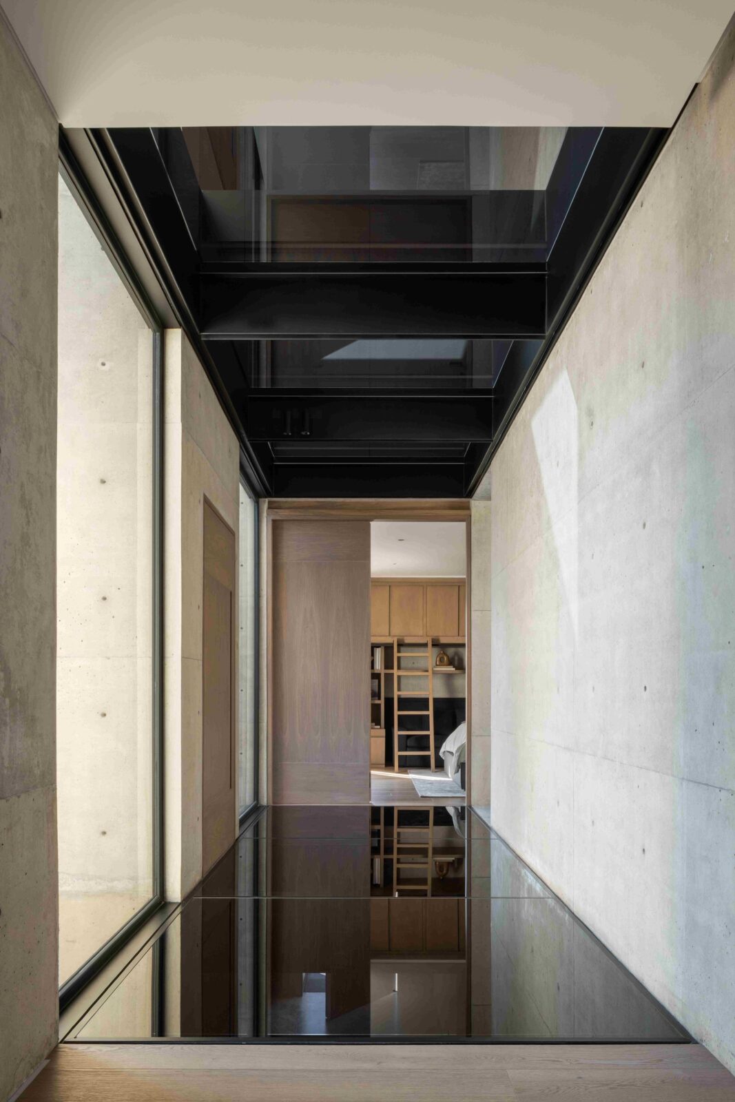 Casa Ailes by Jaime Guzmán Creative Group Photo credit: Rafael Gamo
