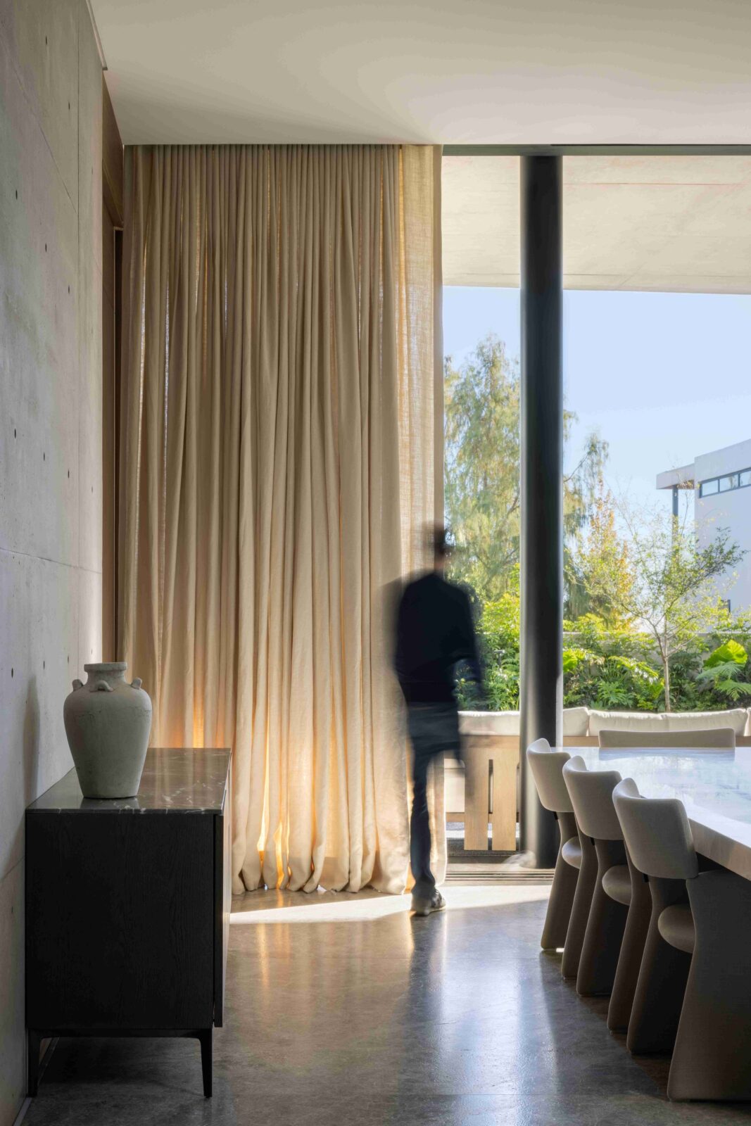 Casa Ailes by Jaime Guzmán Creative Group Photo credit: Rafael Gamo