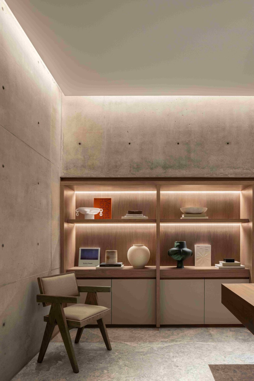 Casa Ailes by Jaime Guzmán Creative Group Photo credit: Rafael Gamo