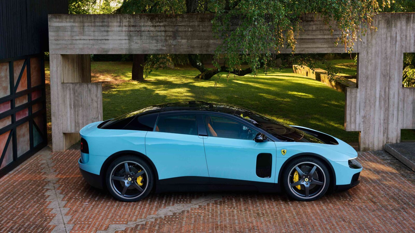 Ferrari launched the electric sportscar Ferrari Luce