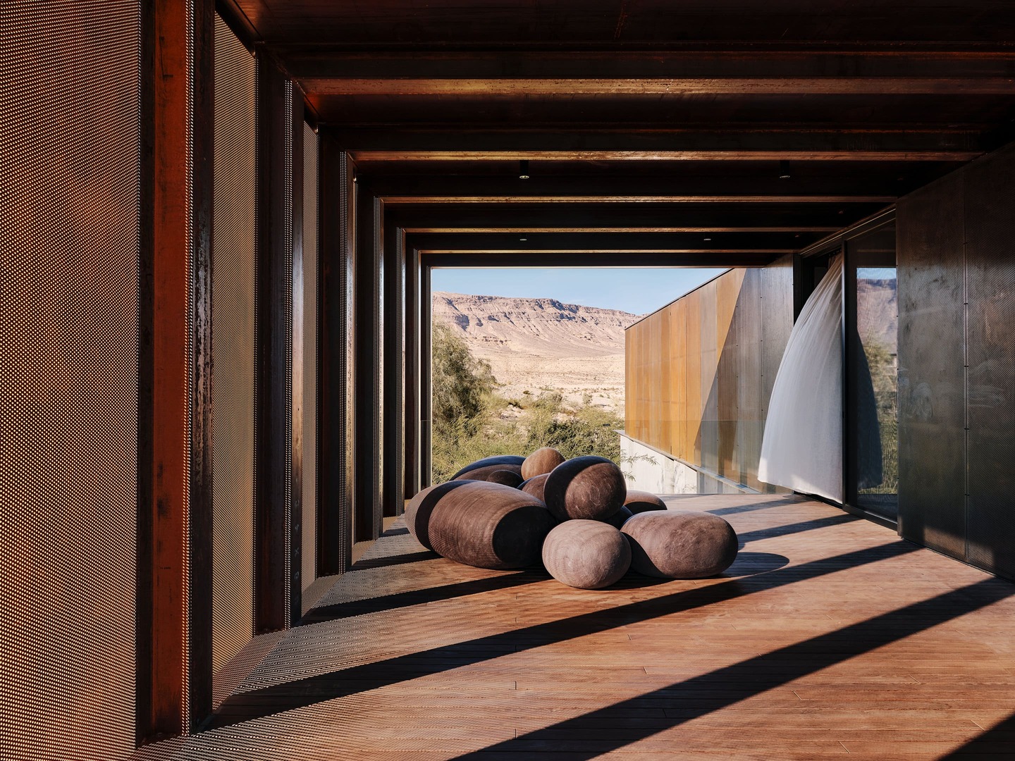 Red Rock project in Nevada by Faulkner architects