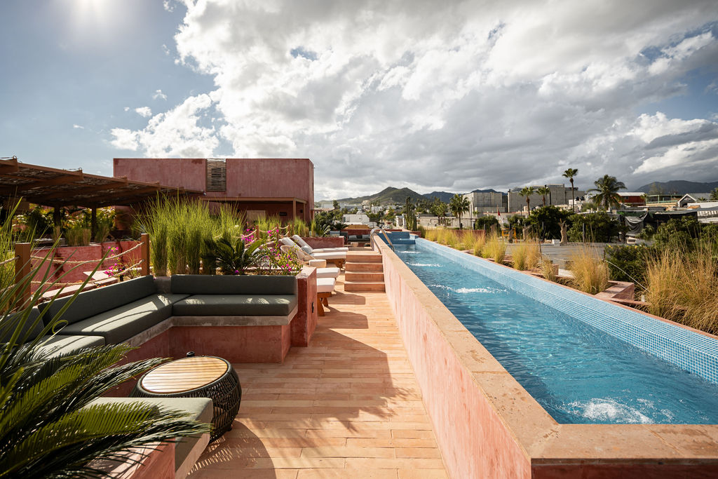 Laiva Plaza boutique hotel by studio RA!