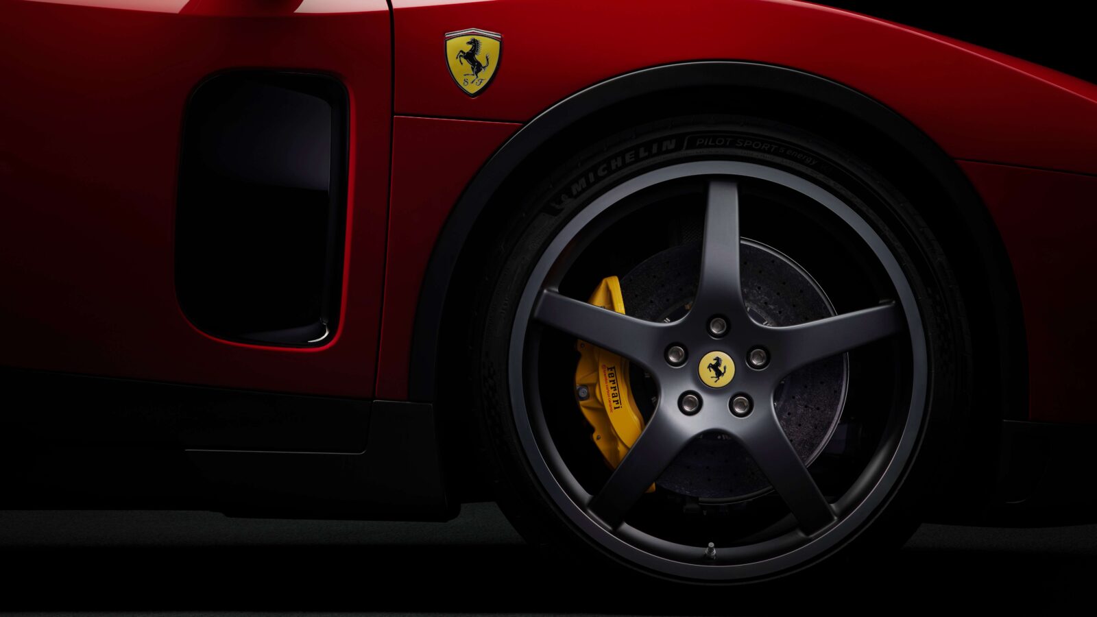 Ferrari launched the electric sportscar Ferrari Luce