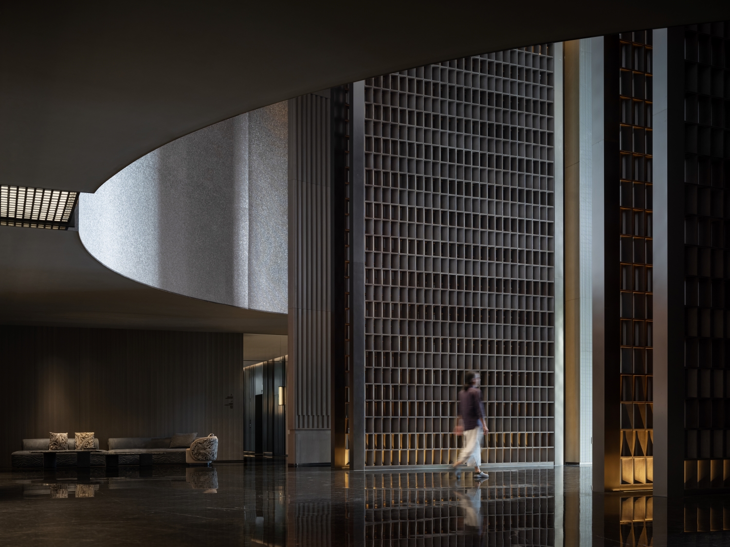 Zhonghong Wyndham Grand Hotel Header