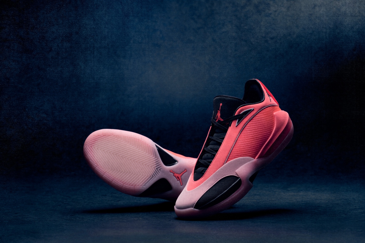 ordan Brand Triangle, Hyper Punch Colorway