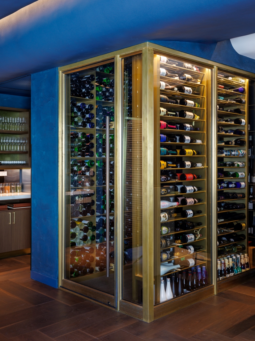 wine bar