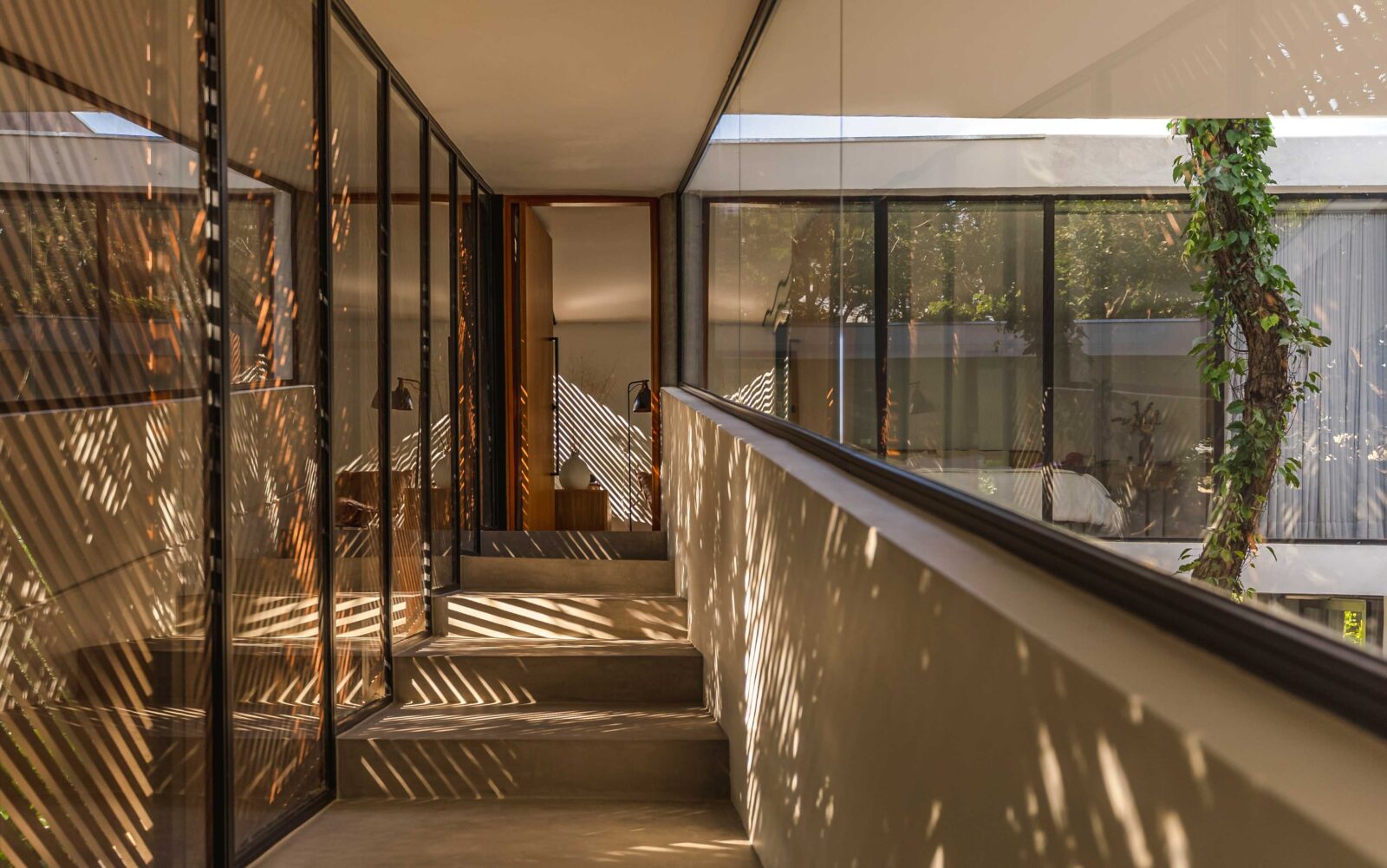 Ascendente House in Brazil by TETRO Arquitetura