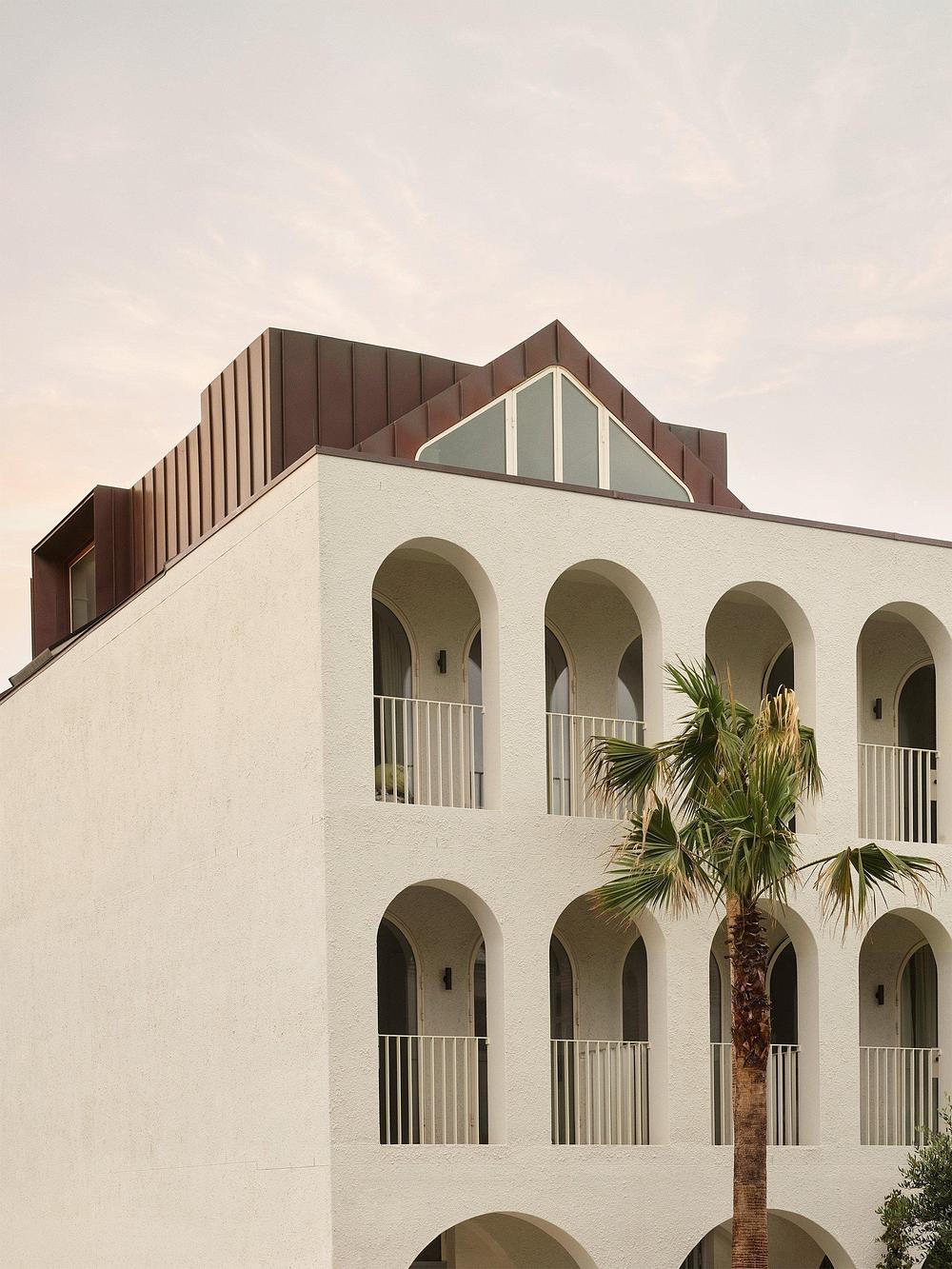 Ramsgate House in Bondi beach by Common Office