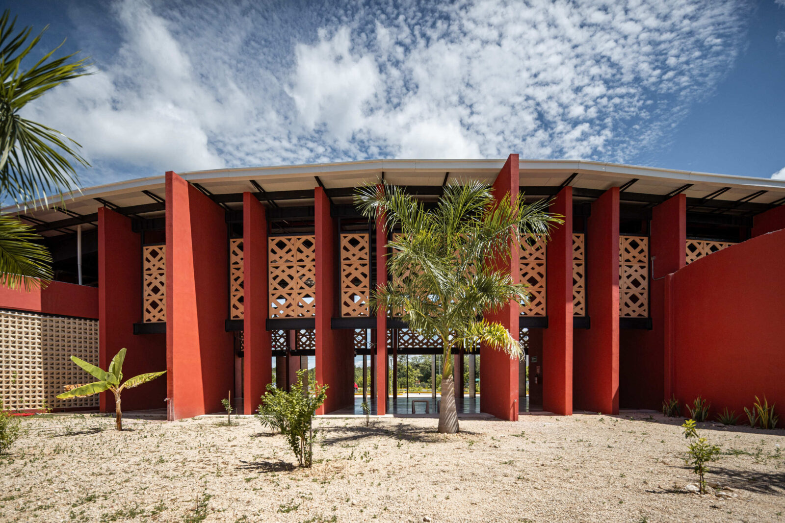 The new Maxcanú Station in Yucatán, México, designed by GI21 Arquitectura