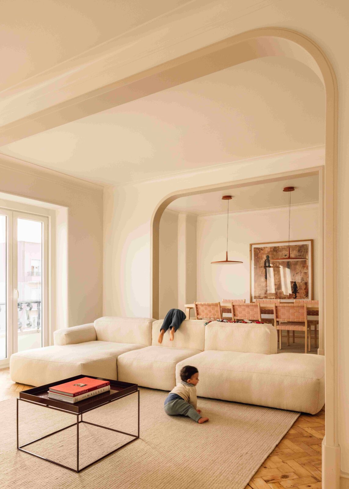 Casa da Moeda Apartment in Lisbon by Aurora Arquitectos