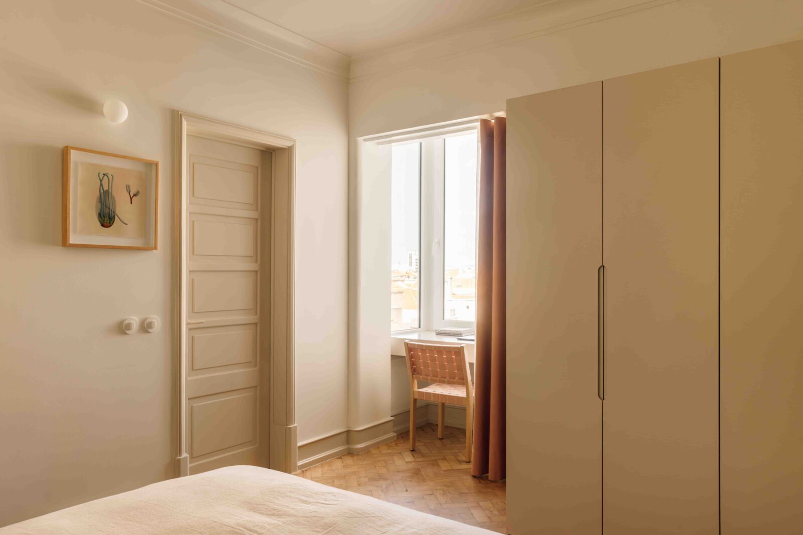 Casa da Moeda Apartment in Lisbon by Aurora Arquitectos