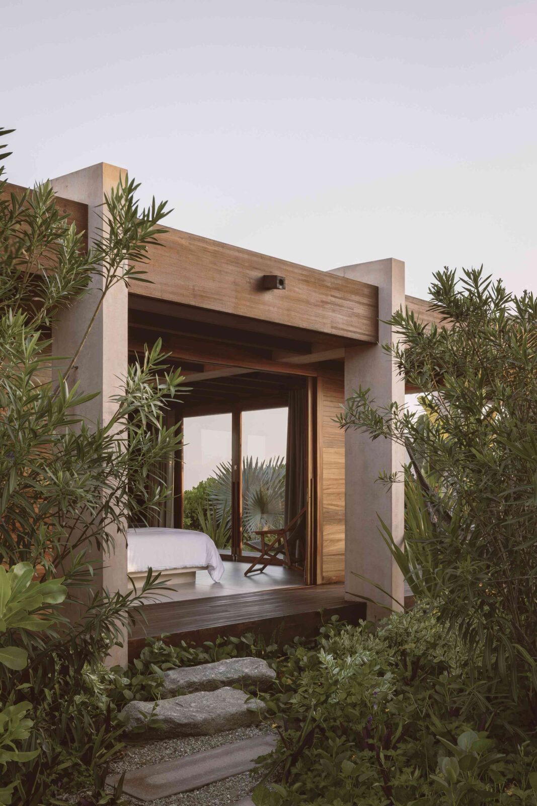 ONTO House in Mexico by CRB Arquitectos