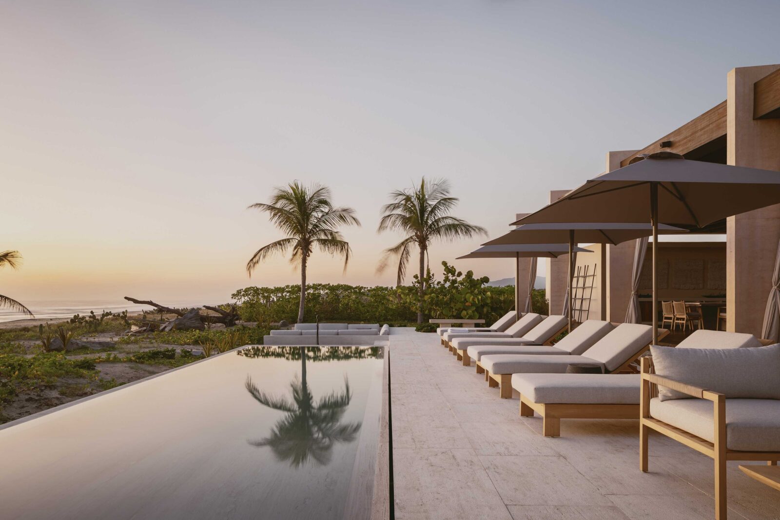 ONTO House in Mexico by CRB Arquitectos