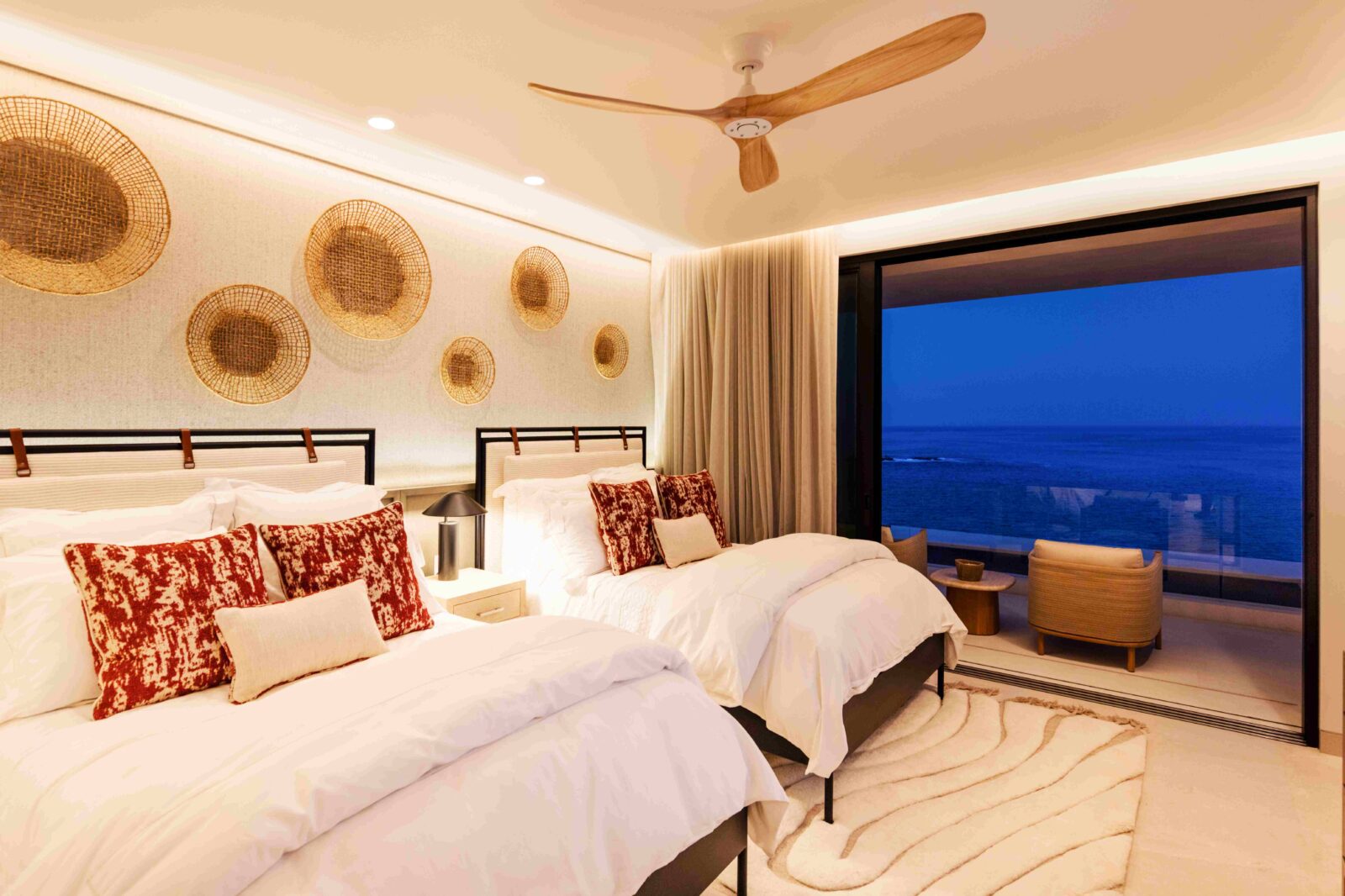 14-C Hillside family vacation house in Los Cabos, Mexico, designed by Progressive Design Firm