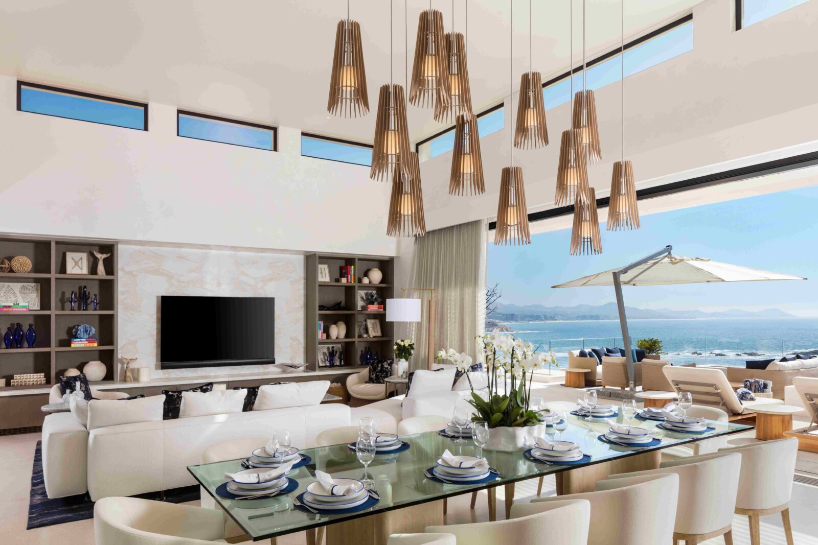 14-C Hillside family vacation house in Los Cabos, Mexico, designed by Progressive Design Firm