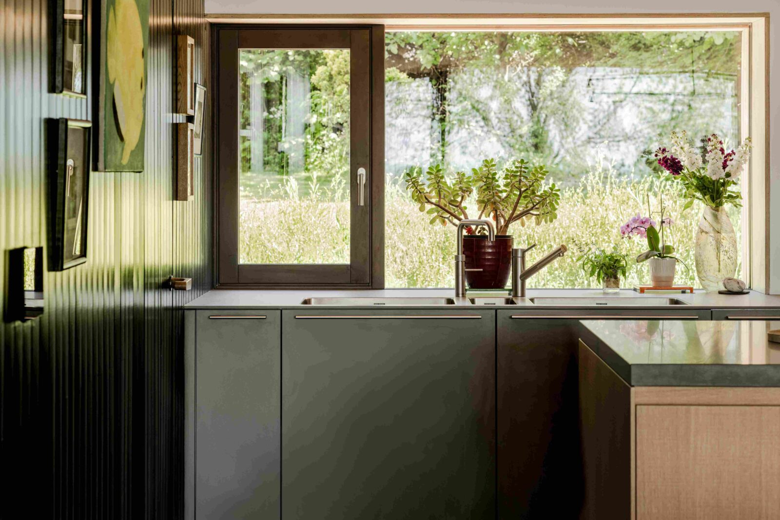The Old Orchard retrofit bungalow by Gresford Studio. Photo credit: French + Tye