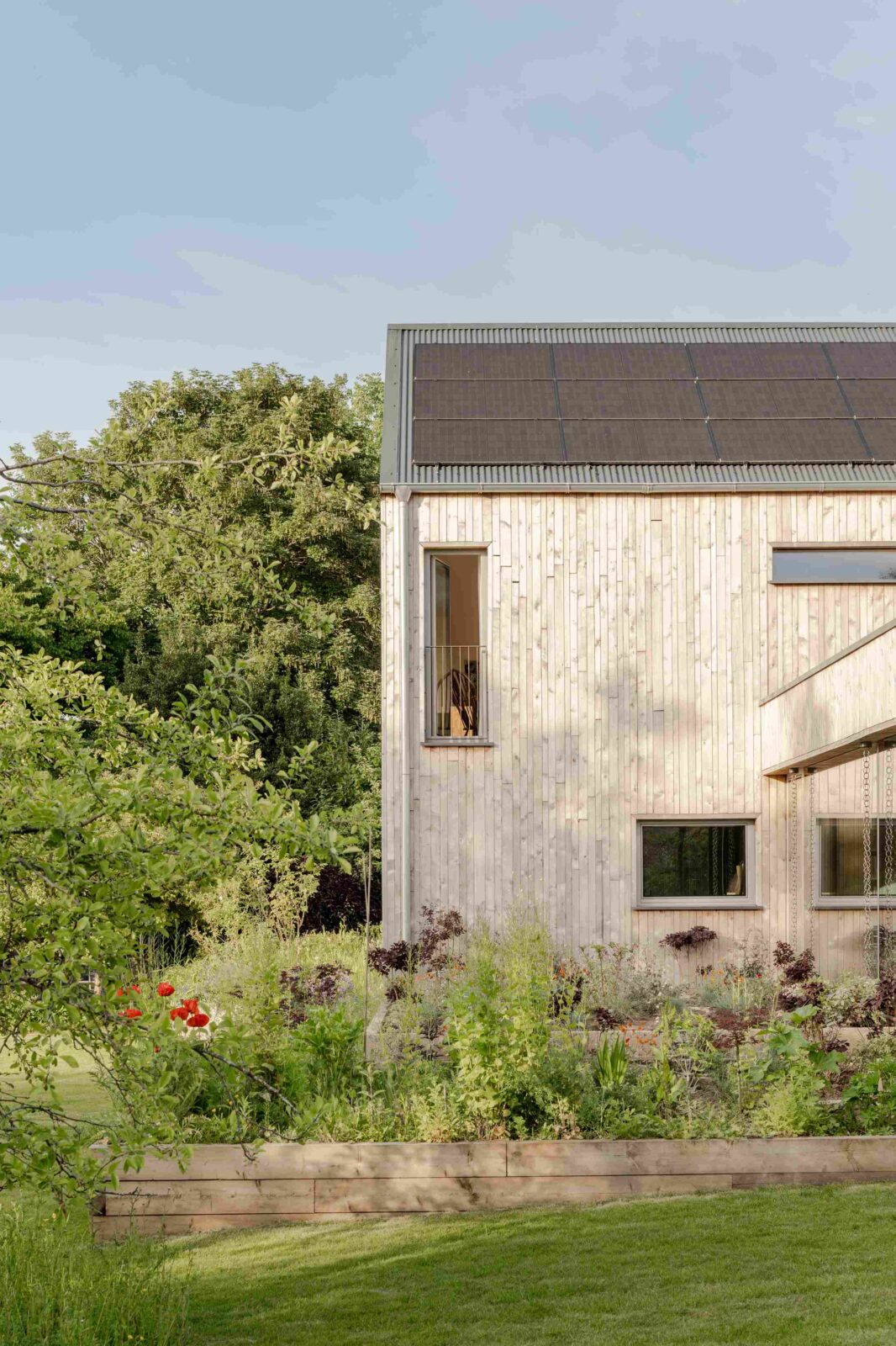 The Old Orchard retrofit bungalow by Gresford Studio. Photo credit: French + Tye