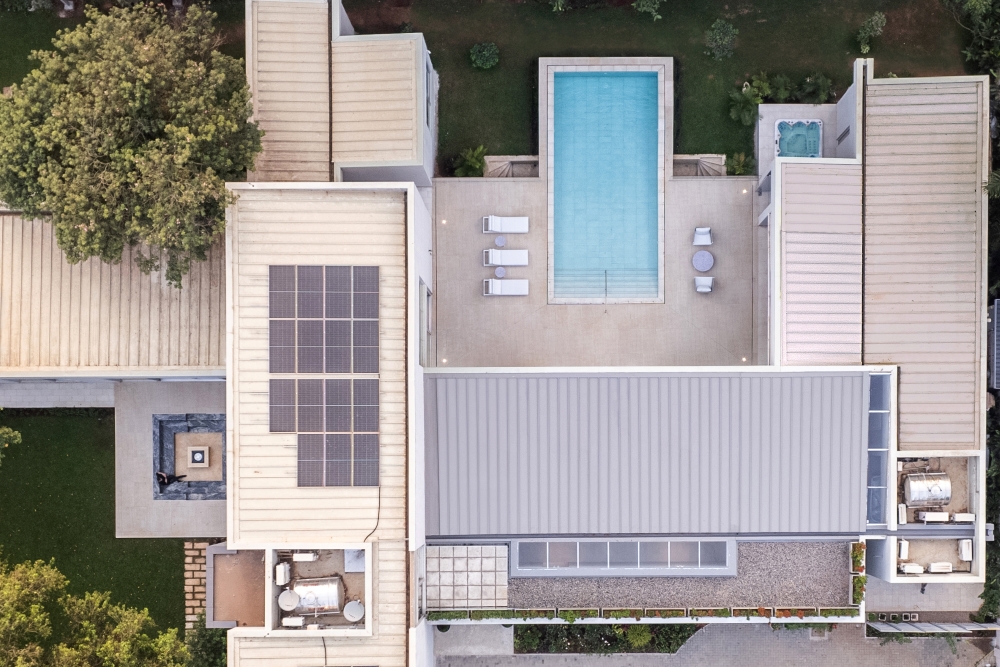 Sistem of buildings and outdoor amenities