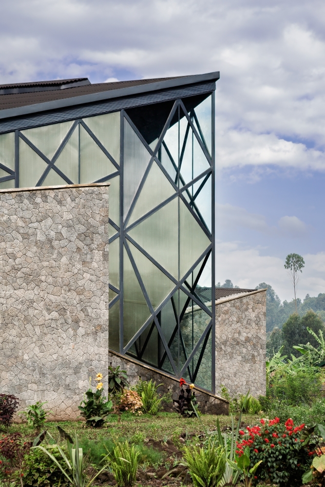 Transparent facade