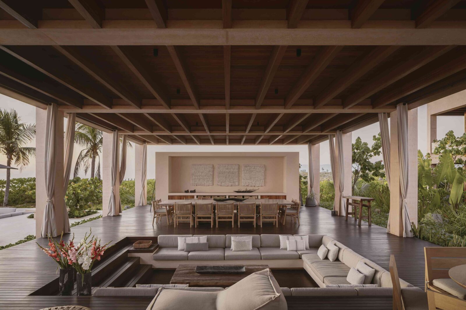 ONTO House in Mexico by CRB Arquitectos