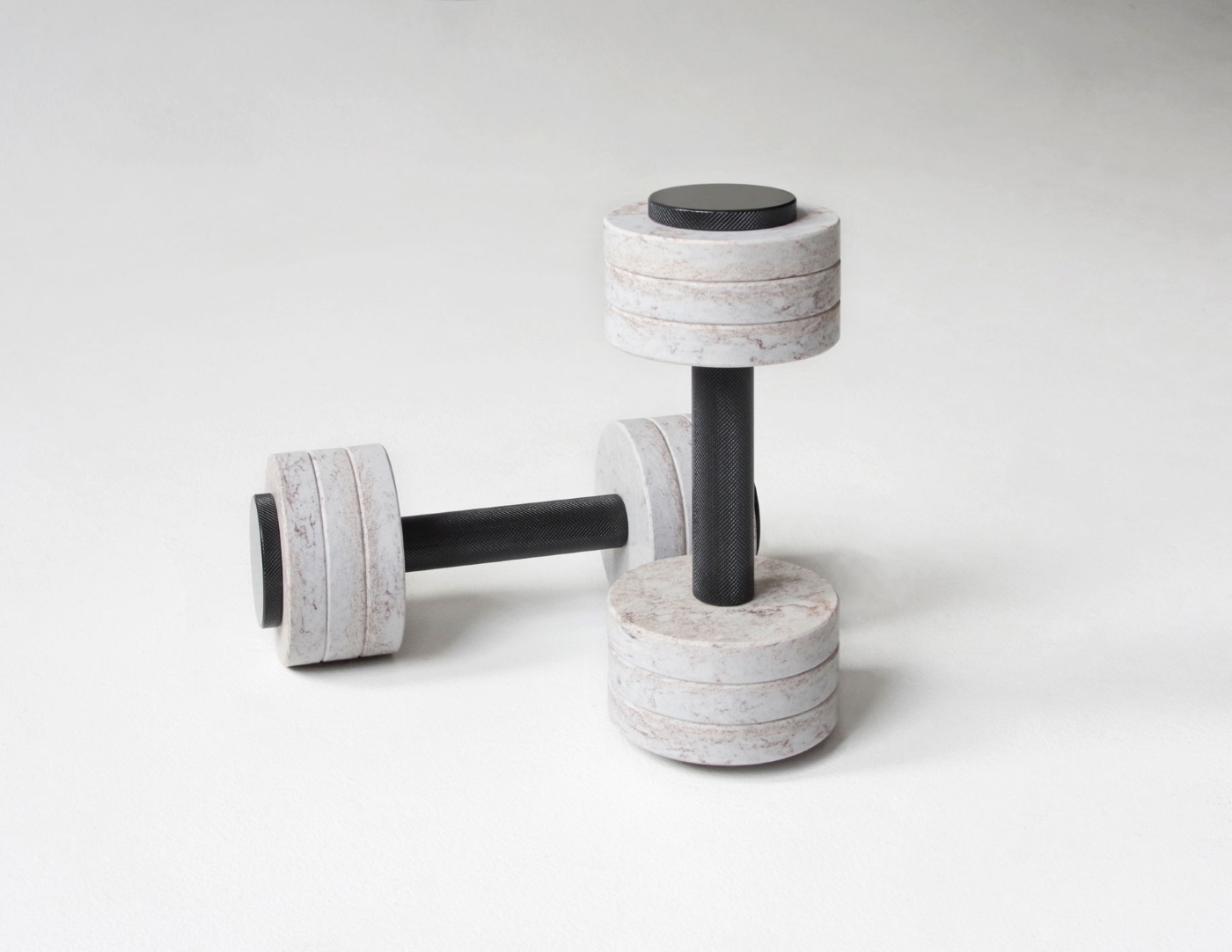 gym chic frozen with black steel