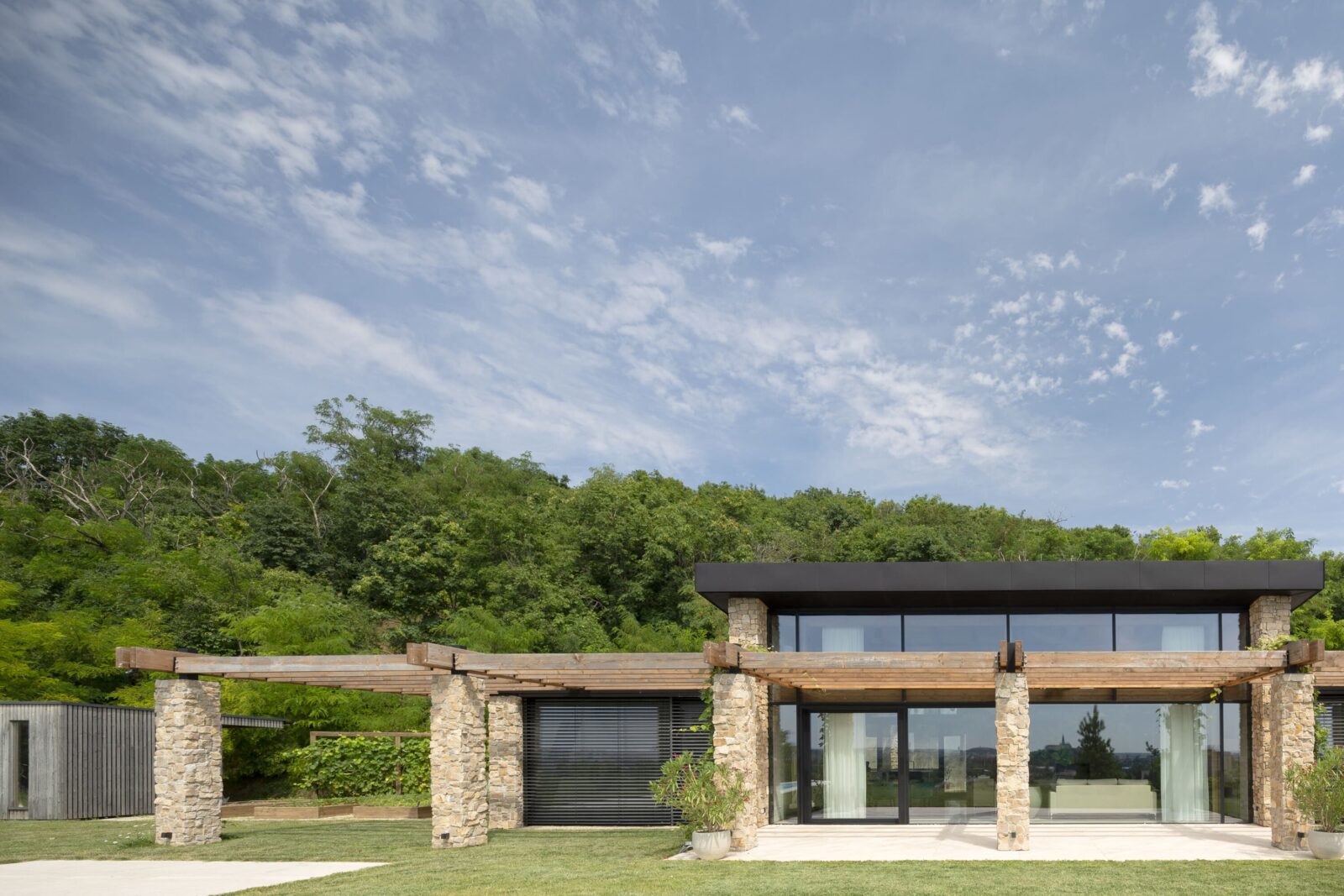 Villa VICUS designed by Sebastian Nagy Architects