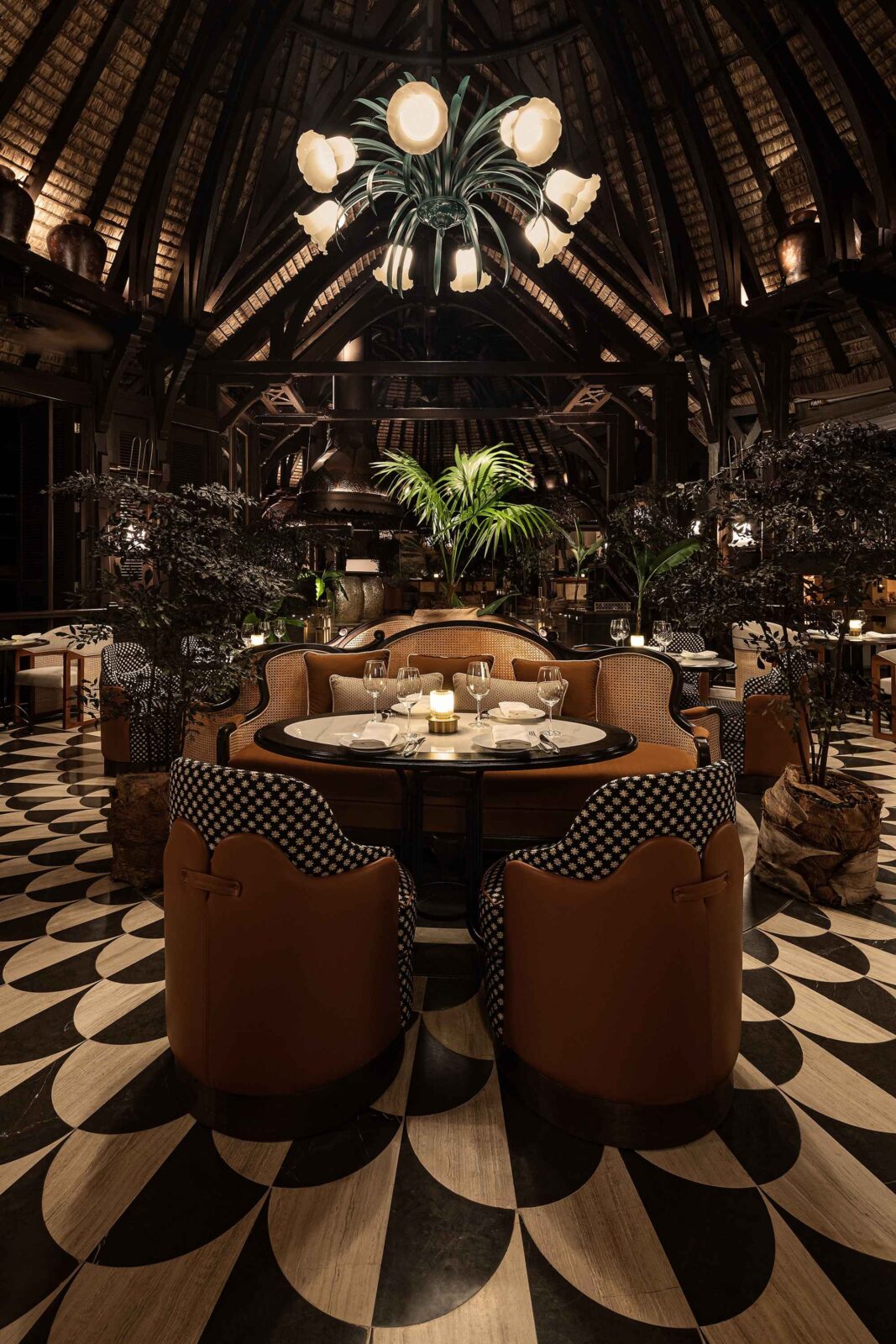 Safran by Dubai studio The Odd Duck Design