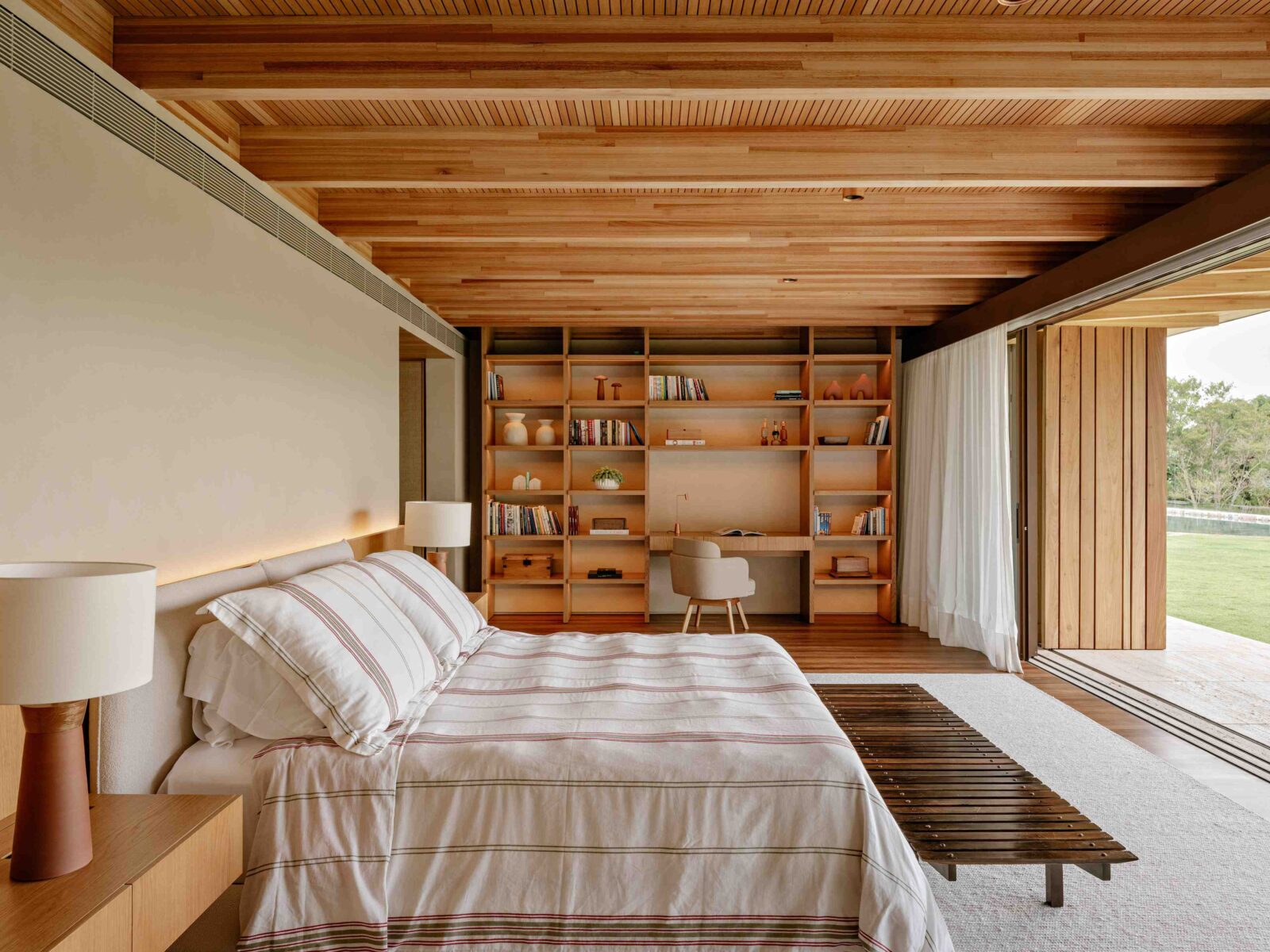AMS House by Jacobsen Studio