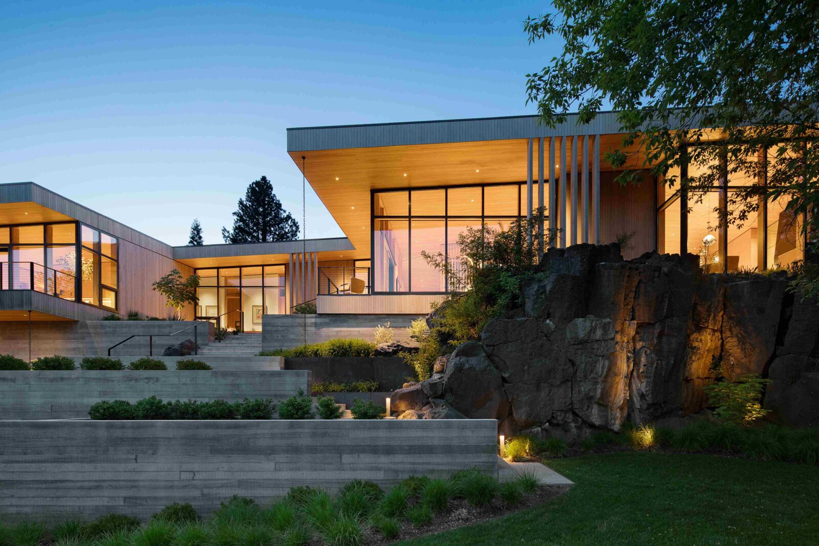 Riverfold House by Hacker Architects
