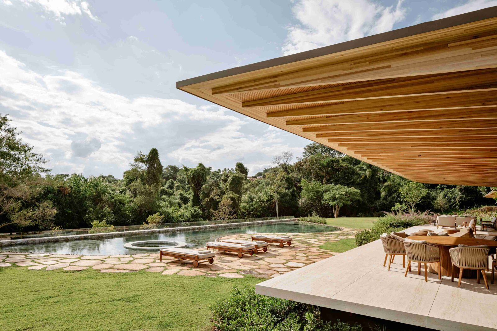 AMS House by Jacobsen Studio