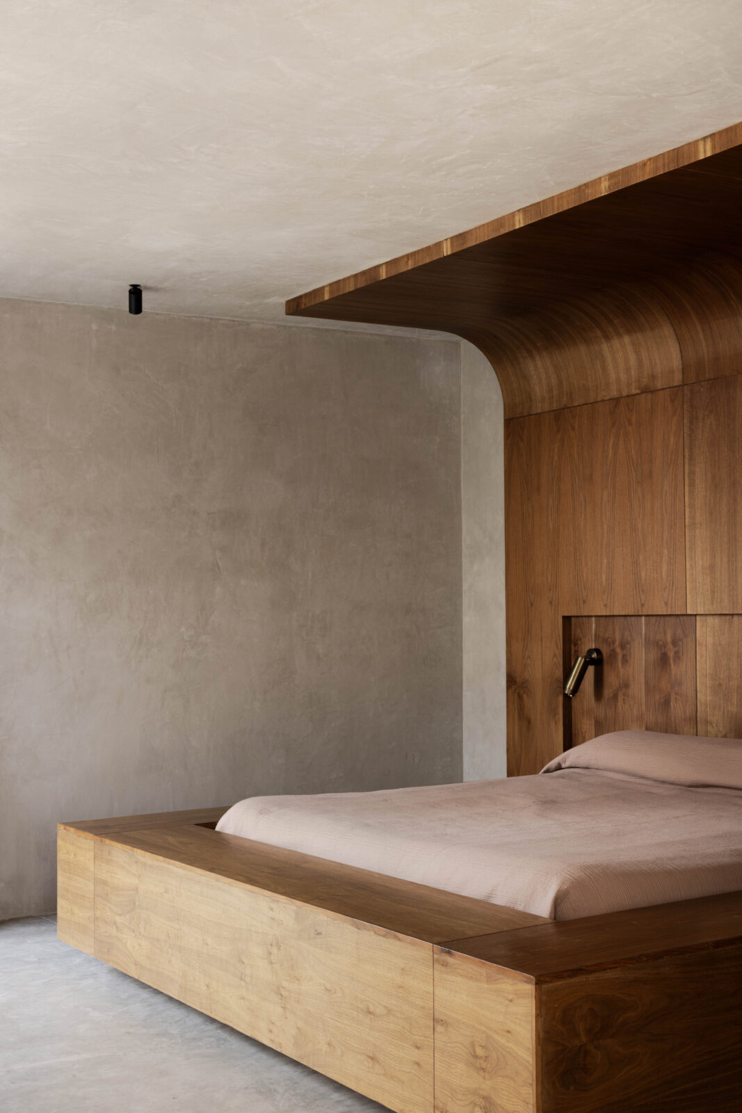 The Brutalist Penthouse by design studio Barde vanVoltt