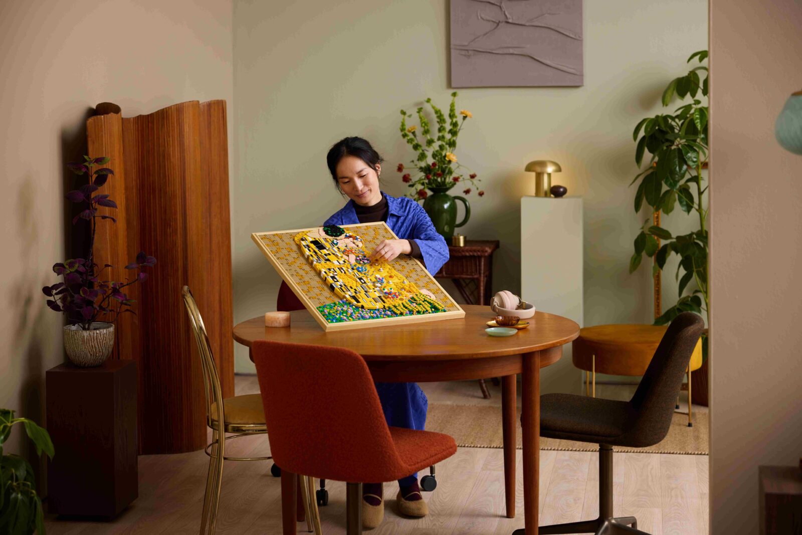 LEGO Art Gustav Klimt's "The Kiss" set