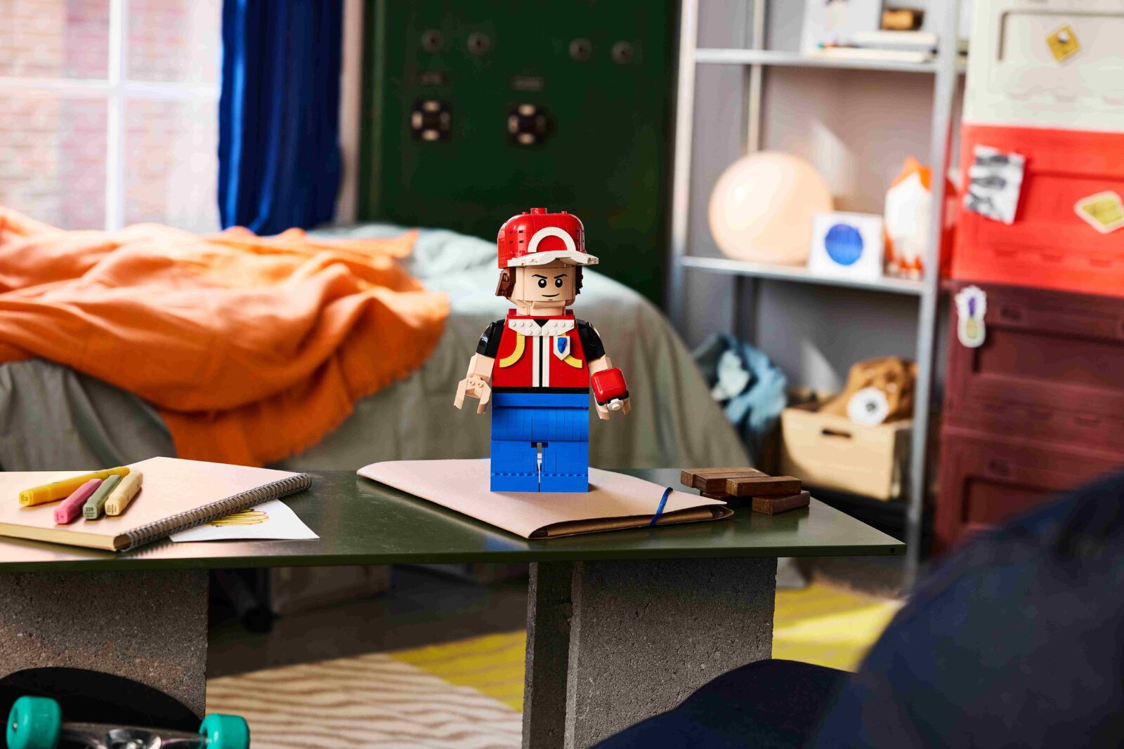 The Up-Scaled Red Minifigure by LEGO
