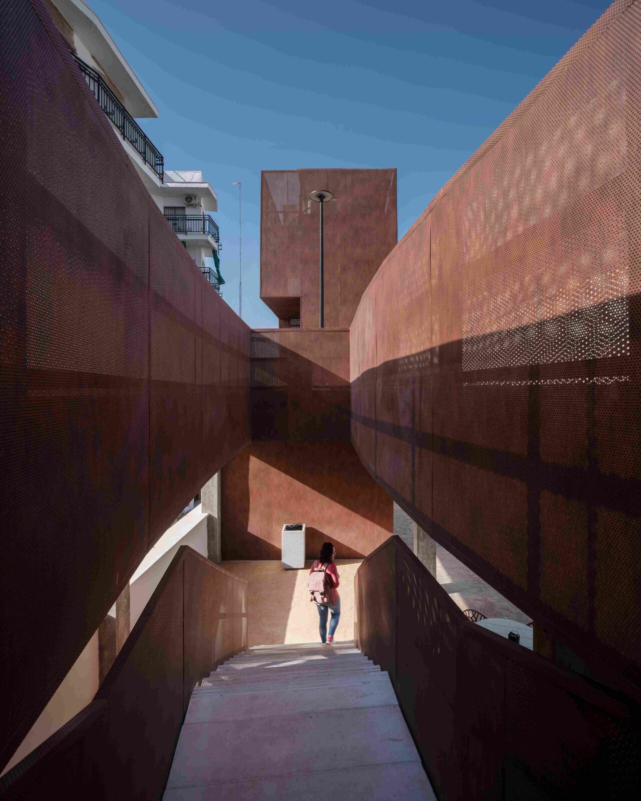 Youth Centre in Alcalá de Guadaíra by Felipe Retuerto, Dunar Arquitectos
